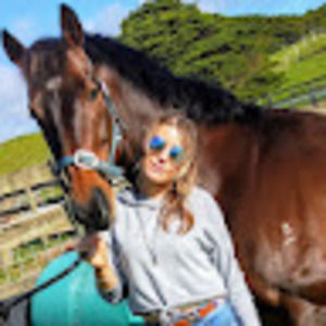 Meet your Posher, Emma jane